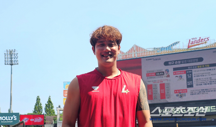 "448일만의 1군 복귀, 출근 시간도 잊어버렸다" 팔꿈치 수술 → FA 재수 → 잊혀졌던 이름…'구원왕' 서진용이 돌아왔다 