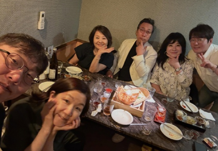 김제동, 수년째 방송 안 보이더니…이문세·신승훈과 반가운 근황