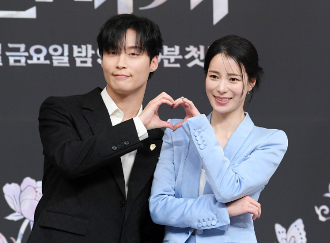 Lim Ji-yeon and Heo Nam-jun to Reunite? 'I Was Disappointed by the Gang Dansim-Lee Hyun Storyline in 'My Royal Nemesis' — Please Make a Spinoff' (At Noon with Joo Hyun-young)