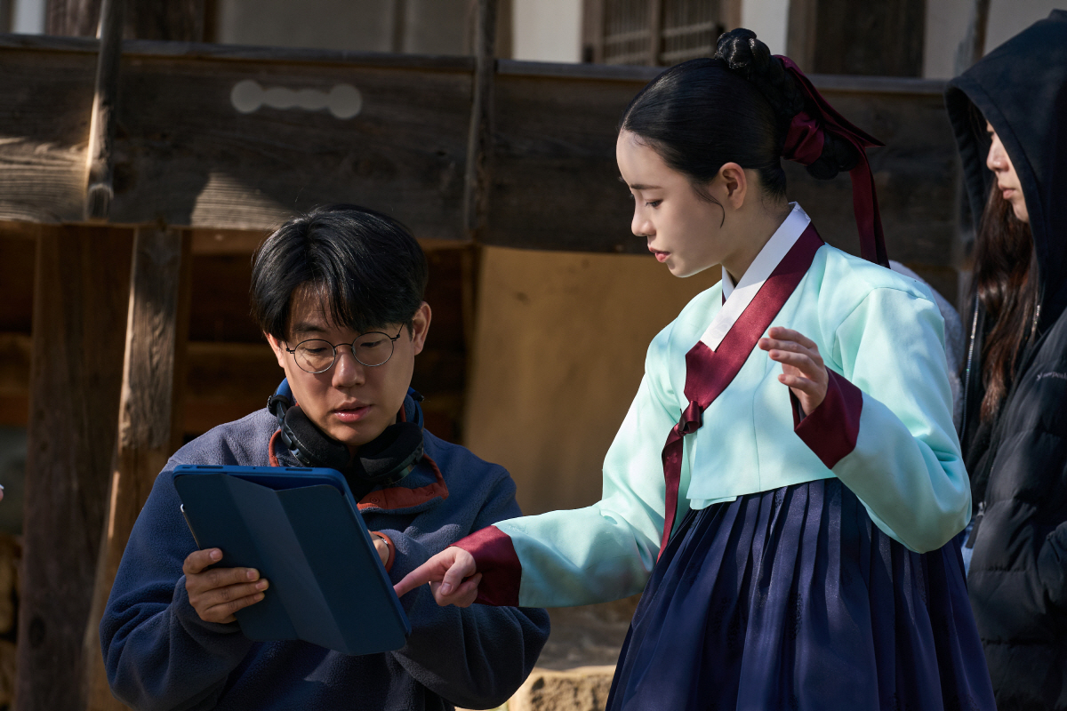 '멋진 신세계' 한태섭 감독(왼쪽), 임지연. 사진제공=SBS