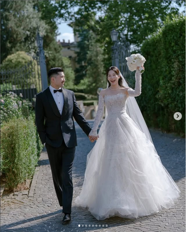 Arden Cho of 'KPop Demon Hunters' Wears Hanbok and Eats Jujubes at Her Wedding... Marries Doctor Husband in Korean-Style Ceremony in Italy