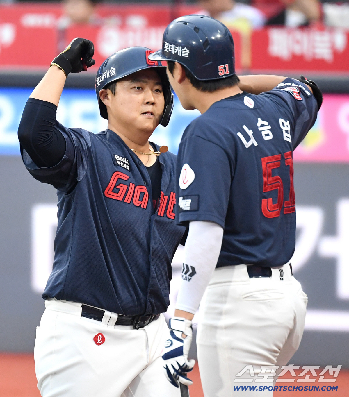 3일 수원 케이티위즈파크에서 열린 KT와 롯데의 경기. 4회 선제 투런홈런을 날린 롯데 한동희. 수원=송정헌 기자 songs@sportschosun.com/2026.07.03/