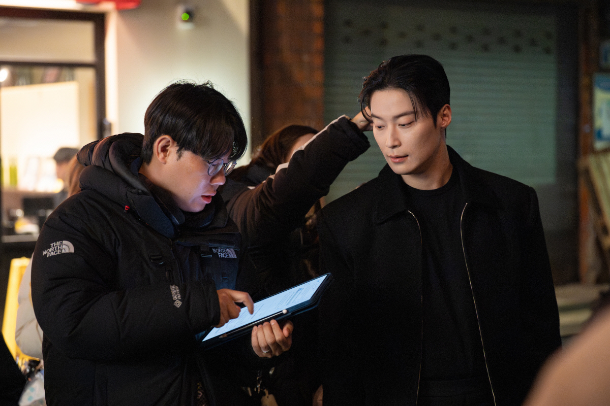 '멋진 신세계' 한태섭 감독(왼쪽), 허남준. 사진제공=SBS