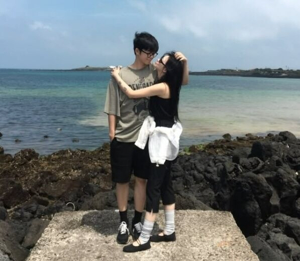김구라 며느리 임박..아들 그리♥여친, 제주도 밀월 여행서 다정한 포옹