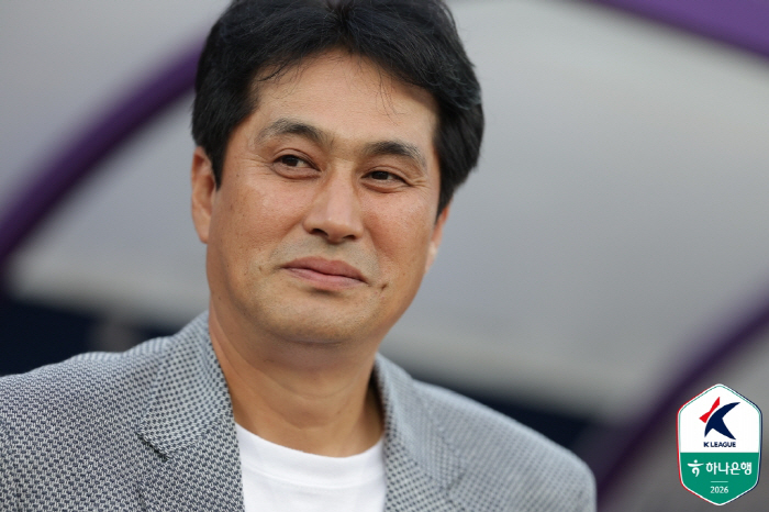 "시작하고 5분, 득점하고 5분이 중요한데..." 유병훈 감독의 아쉬움, "추가 득점 위해 앞으로 쏠려"[현장 기자회견]
