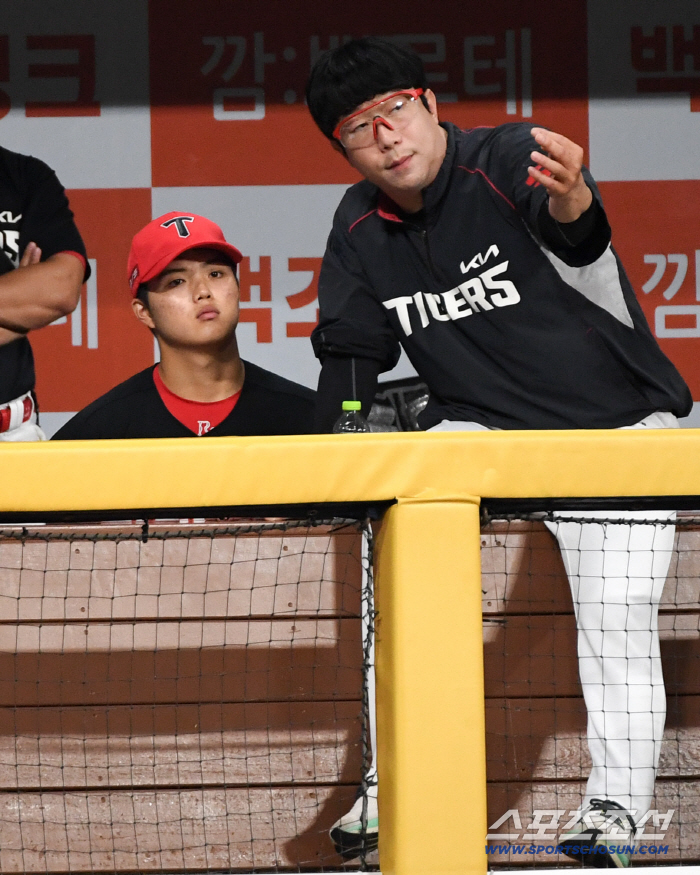 '깜짝 결단' KIA, 어쩌면 마지막 기회일까…'日 유학' 좌완 에이스와 경쟁 시작된다