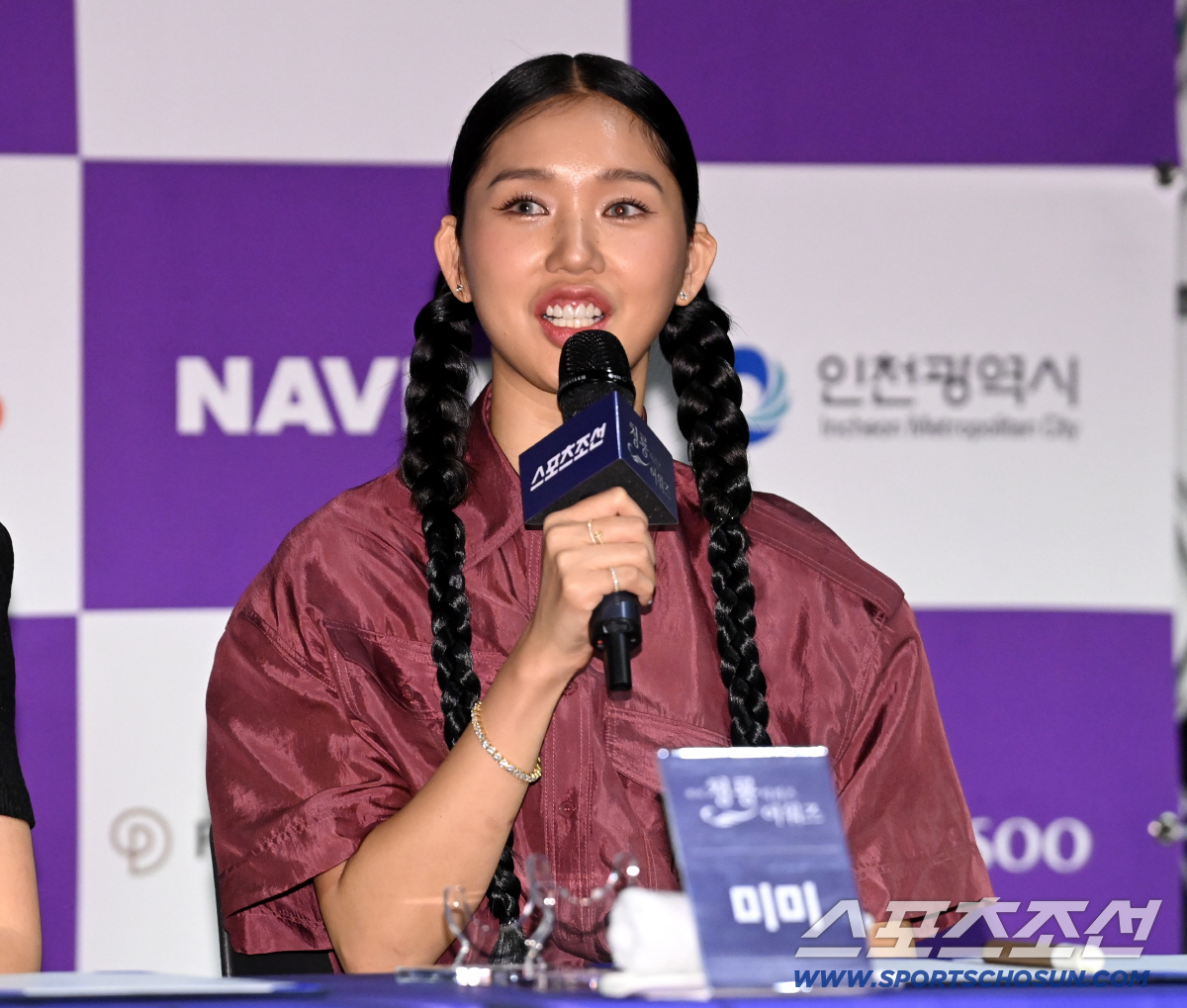7일 용산CGV에서 열린 제5회 청룡시리즈어워즈(Blue Dragon Series Awards) 핸드프린팅. 미미가 질문에 답하고 있다. 용산=허상욱 기자 wook@sportschosun.com/2026.07.07/