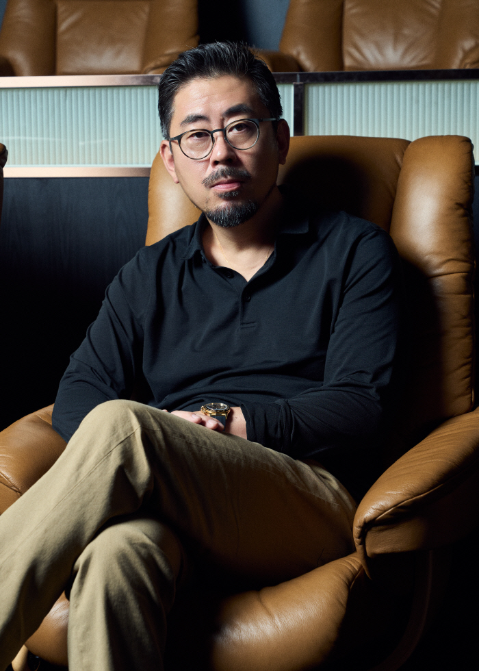 Interview 1 Director Na Hong-jin 'Hope Also Runs 156 Minutes, Just Like The Yellow Sea and The Wailing — I Had No Idea Either'