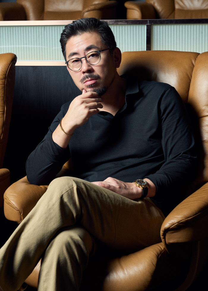 Interview 2 Director Na Hong-jin reunites with Hwang Jung-min in 'Hope' after 'The Wailing'... 'An actor who needs no words'