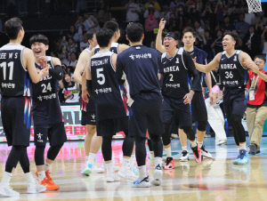 "형님들 고마워" 벼랑끝 '마줄스호' 구한 숨은공신 '베테랑의 힘'…일본언론도 극찬한 장재석+묵직한 수비지킴이 이승현+결정적 원맨쇼 최준용