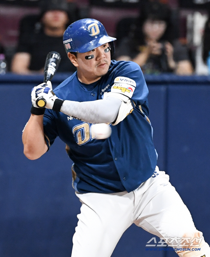 "전반기 숨은 MVP" 사령탑 칭찬…그런데 선발 라인업에서 빠졌다? 