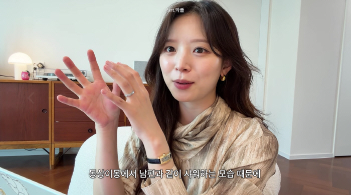 Kim Ji-young apologizes for controversy over 'shower together' TMI with Yoon Soo-young 'It felt so natural that I didn't realize it, and I'm sorry'