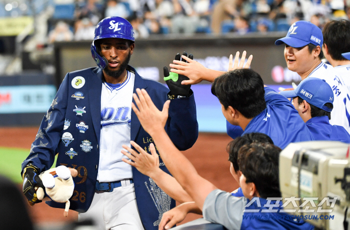 "디아즈 페라자와 친구요" → 야구도 그들만큼만 해다오!