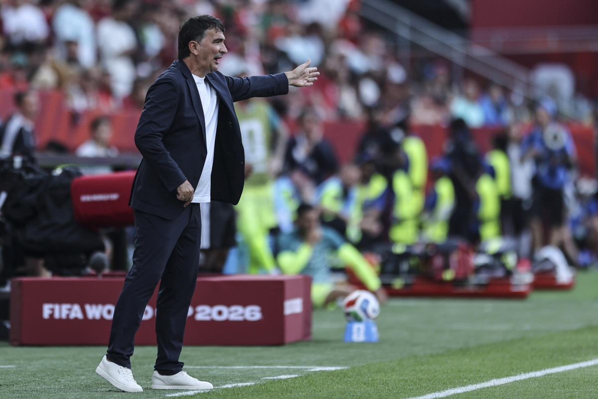 epa13081879 Croatia's head coach Zlatko Dalic gestures during the FIFA World Cup 2026 Round of 32 match Portugal against Croatia, in Toronto, Canada, 02 July 2026. EPA/MIGUEL A. LOPES