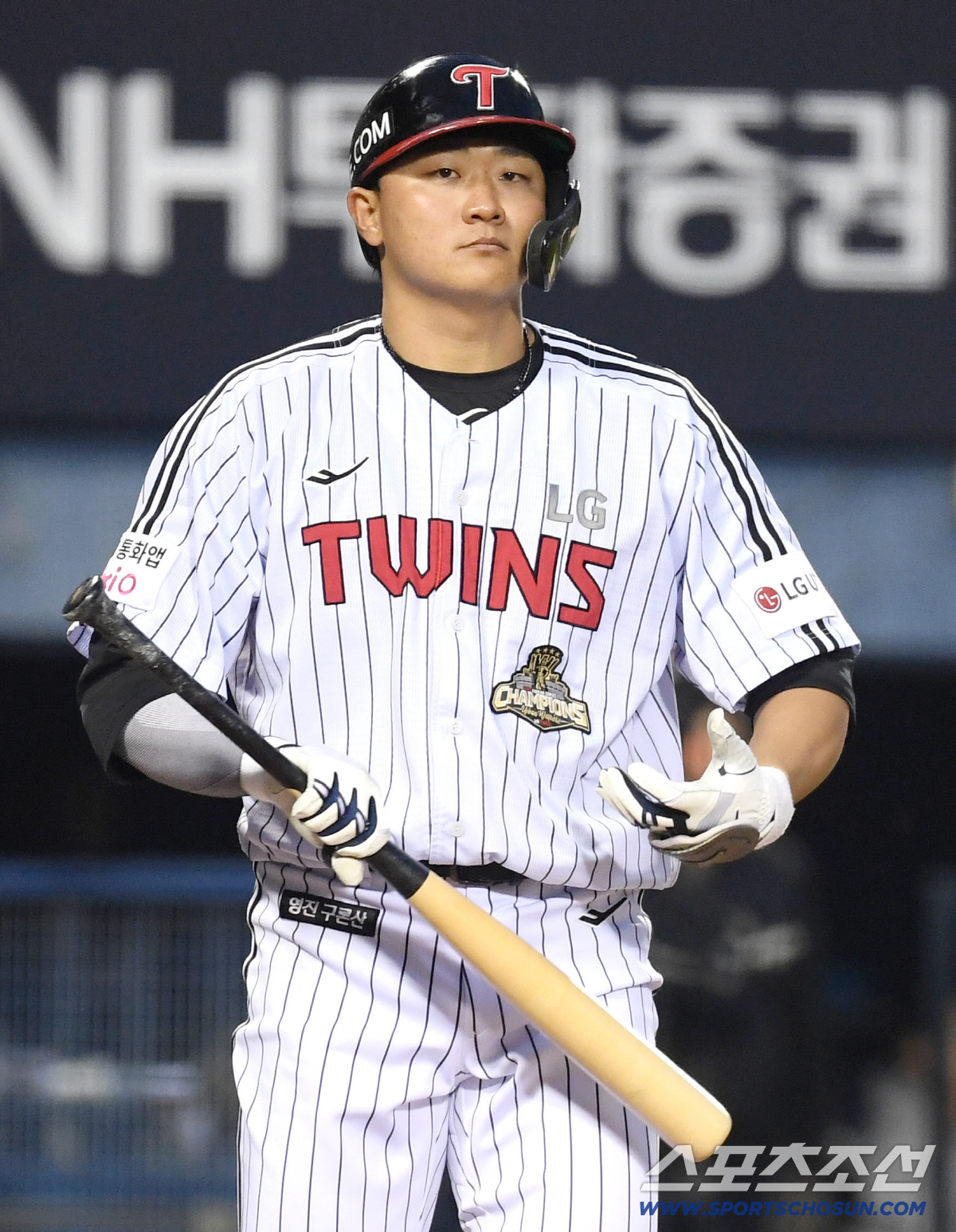 7일 잠실구장에서 열린 LG와 두산의 경기. 타격하는 LG 이재원. 잠실=송정헌 기자 songs@sportschosun.com/2026.05.07/