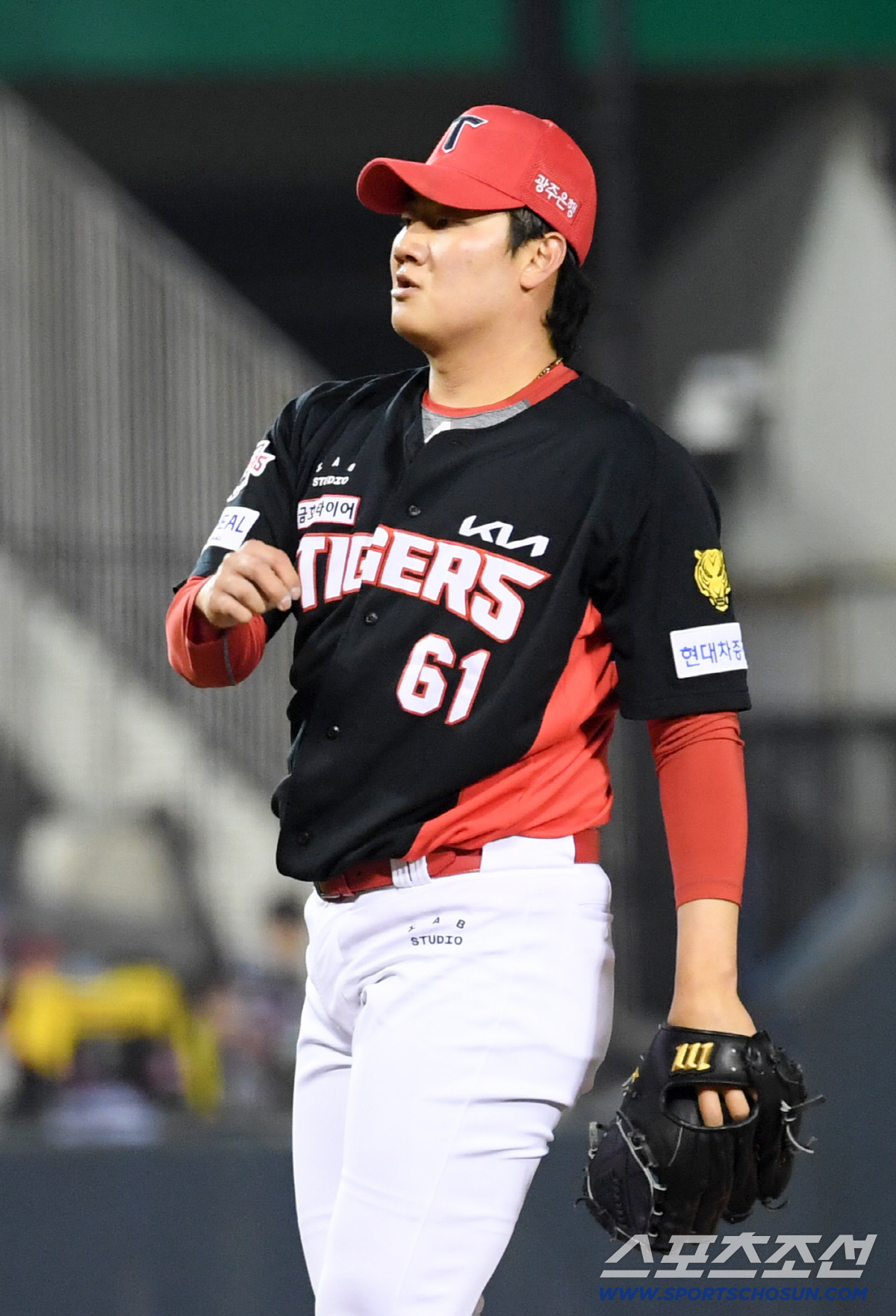 1일 잠실구장에서 열린 LG와 KIA의 경기. KIA 김시훈이 역투하고 있다. 잠실=박재만 기자 pjm@sportschosun.com/2026.04.01/