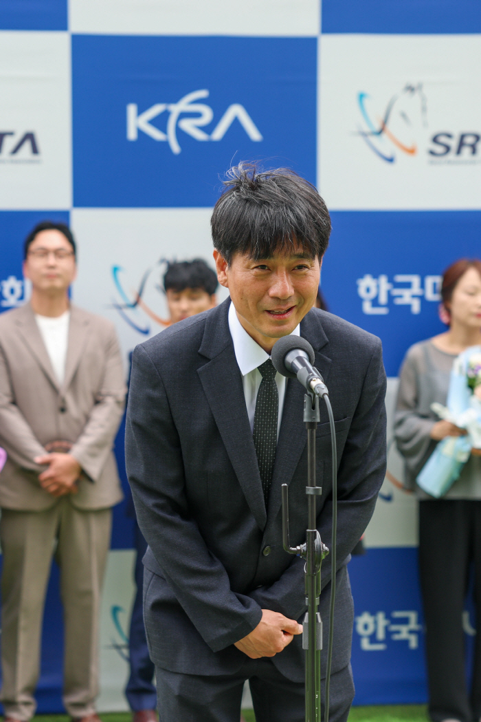 [경마] 한만달·차우호·이강서·백종수·문세영…서울경마 새 조교사 시대