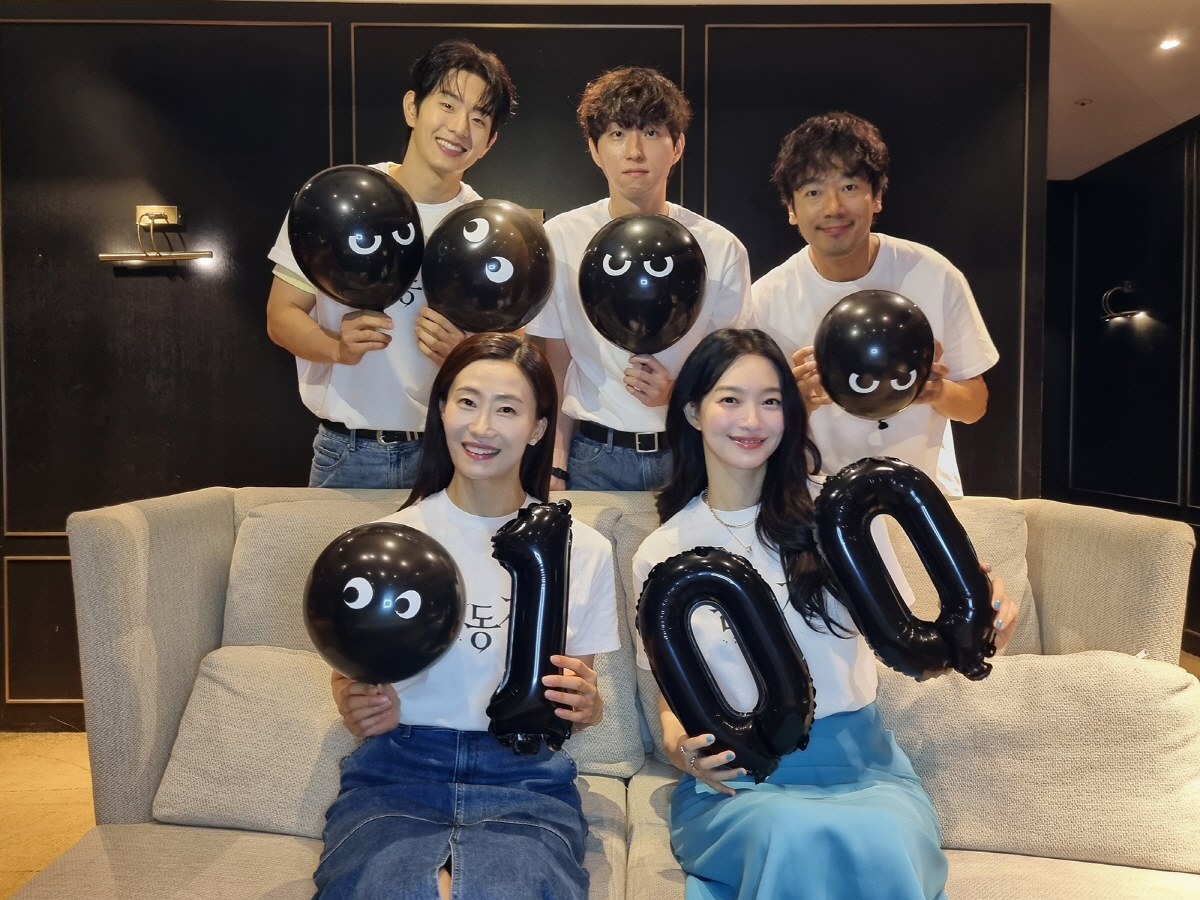 [Official] Shin Min-ah's Thriller Explosions... 'The Eyes' Surpasses 1 Million Viewers in Just 16 Days, Achieving a 'Triumph'