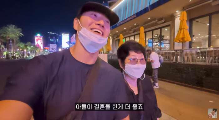 김종국 母, '미우새' 하차 후 첫 심경…"아들 결혼한 게 더 좋아"