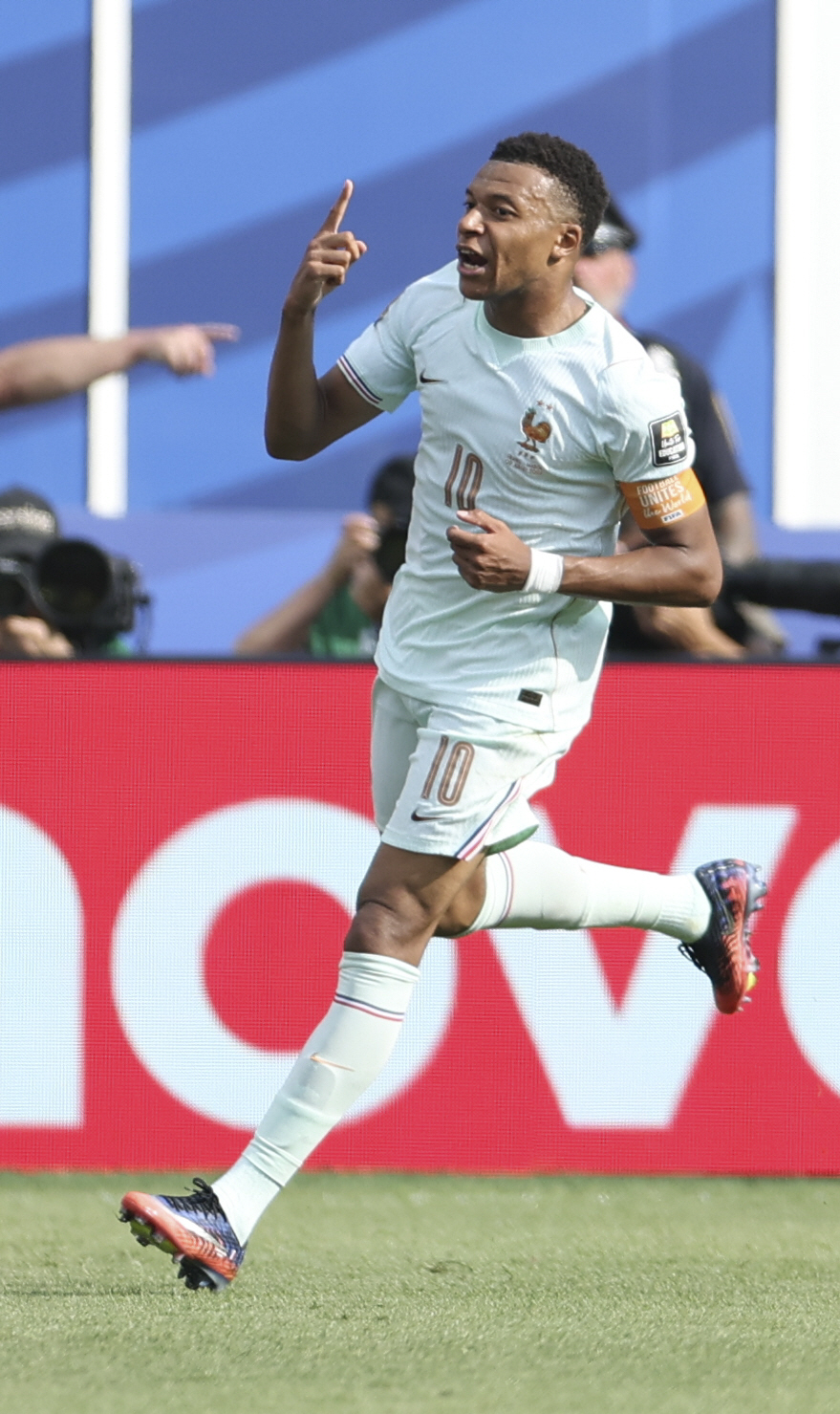 (260710) -- BOSTON, July 10, 2026 (Xinhua) -- Kylian Mbappe of France celebrates scoring during the quarter final match between France and Morocco at the 2026 FIFA World Cup at Boston Stadium in Boston, the United States, July 9, 2026. (Xinhua/Zhang Chen)
