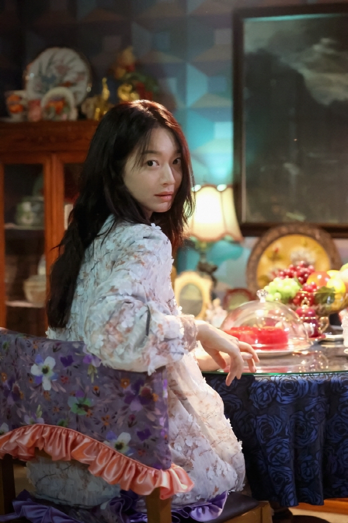 Shin Min-a Captivates 1 Million Viewers with the Pure Power of a Thriller Queen... Her Breath-Stealing Performance in 'Not_found' Shines