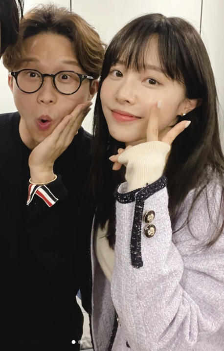 '이혼설 해명' 이솔이, ♥박성광 댓글에 쏠린 관심.."사진 잘 나왔다" 하트까지