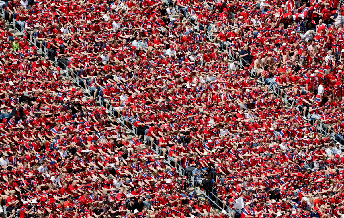 Soccer Football - FIFA World Cup 2026 - Group I - Norway v France - Boston Stadium, Foxborough, Massachusetts, U.S. - June 26, 2026 Norway fans do the traditional rowing celebration in the stands before the match REUTERS/Jeenah Moon TPX IMAGES OF THE DAY SEARCH "WORLD CUP FANS" FOR THIS STORY. SEARCH "WIDER IMAGE" FOR ALL STORIES.