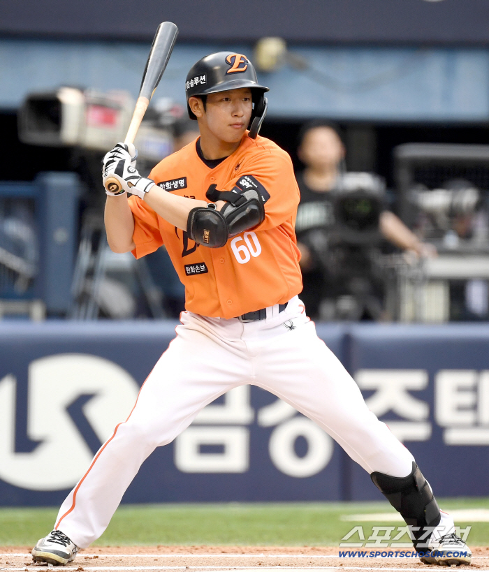 한화 육성선수 신화 또 준비됐다고? 퓨처스 도루 1위→1군 득점까지, "이제 시작입니다"