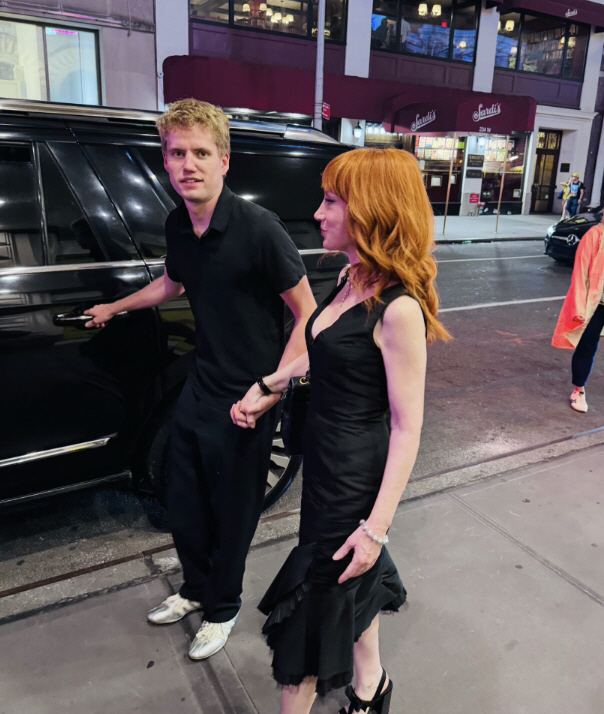 65-Year-Old Comedian Reveals Her '22-Year-Old Boyfriend,' Then Unveils the Twist.. 'It Was a Social Experiment on Social Media'