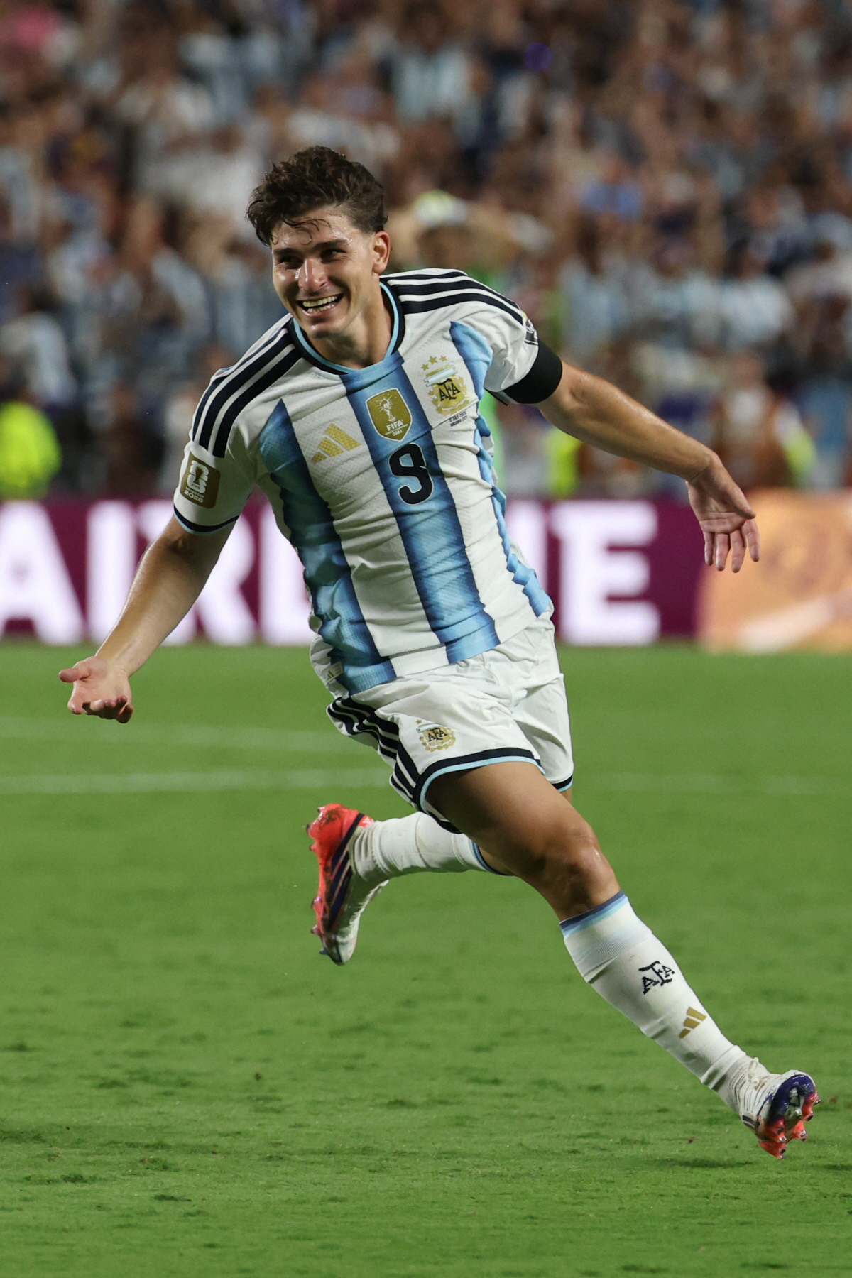 Argentina's forward #09 Julian Alvarez celebrates scoring his team's second goal during the 2026 World Cup football tournament quarter-final match between Argentina and Switzerland at the Kansas City Stadium in Kansas City on July 11, 2026. (Photo by Odd ANDERSEN / AFP)