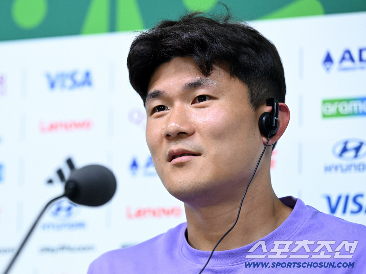 24일(한국시각) 멕시코 몬테레이 인근 과달루페의 에스타디오 몬테레이에서 열린 대한민국 월드컵대표팀의 공식 기자회견. 김민재가 질문에 답하고 있다. 과달루페(멕시코)=허상욱 기자 wook@sportschosun.com/2026.06.24/