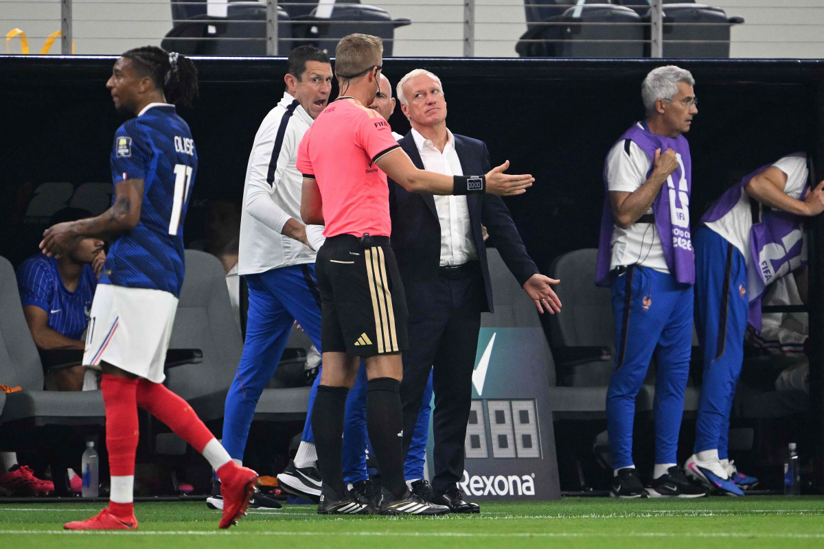 "그 주심, 월드컵 준결승전 진행할 수준의 심판이었나요?" 스페인에 완패한 佛감독, FIFA 심판 배정에 불만 제기[북중미월드컵]