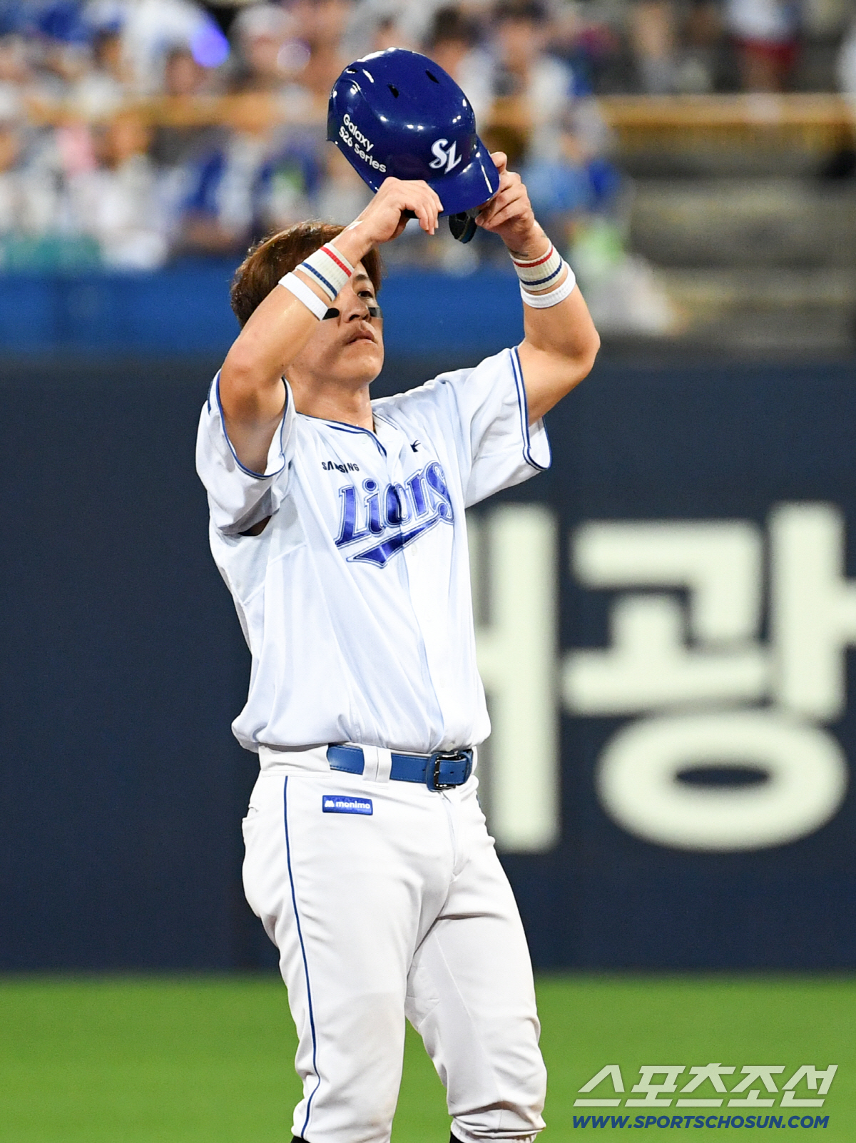 9일 대구 라이온즈파크에서 열린 삼성과 LG의 경기. 삼성 강민호가 안타를 날린 뒤 환호하고 있다. 대구=박재만 기자 pjm@sportschosun.com/2026.07.09/