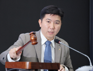 유승민 체육회장 "선거인단 확대 만장일치 통과 체육계 새변화...축구협회 관리단체까지도 검토"