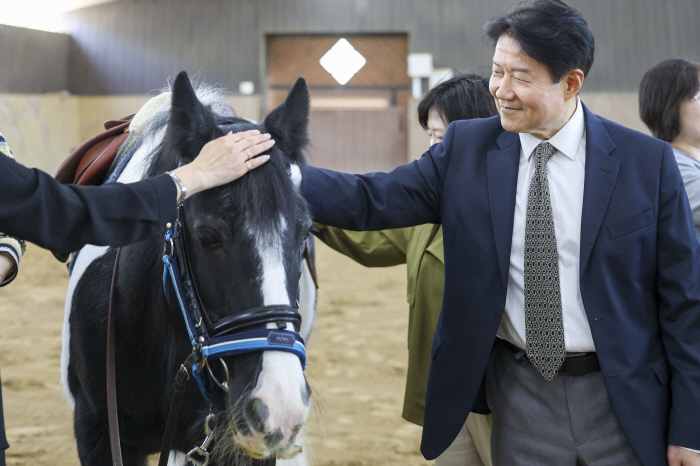 [경마] 우희종 한국마사회장, '2026 한국의 영향력 있는 CEO' 선정