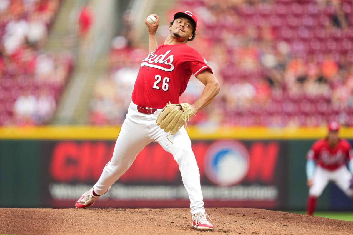 CINCINNATI, OHIO - JULY 08: Pitcher Chase Burns #26 of the Cincinnati Reds throws a pitch during the second inning of the baseball game against the Philadelphia Phillies at Great American Ball Park on July 08, 2026 in Cincinnati, Ohio. Jeff Dean/Getty Images/AFP (Photo by Jeff Dean / GETTY IMAGES NORTH AMERICA / Getty Images via AFP)