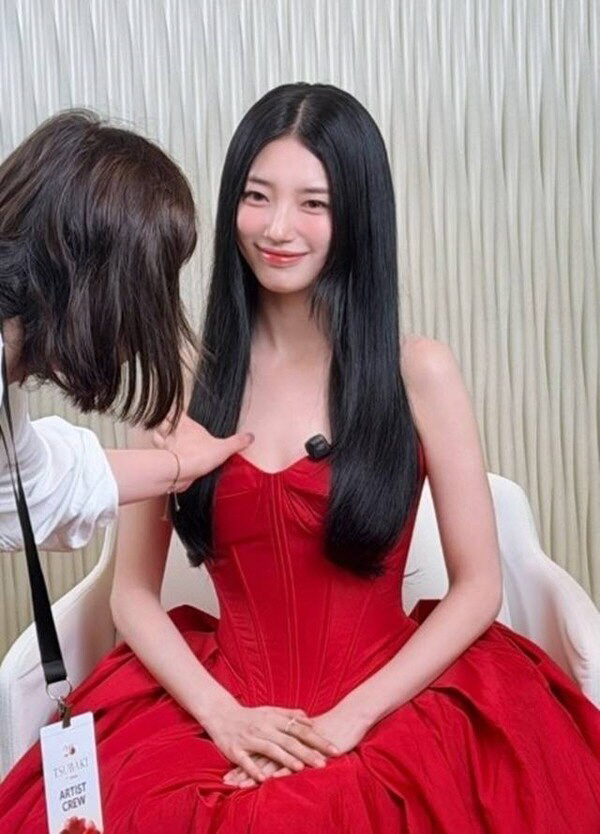 수지, 살 더 빠졌네..'뼈마름' 가는 팔+소멸할 것 같은 얼굴 '반쪽 비주얼'