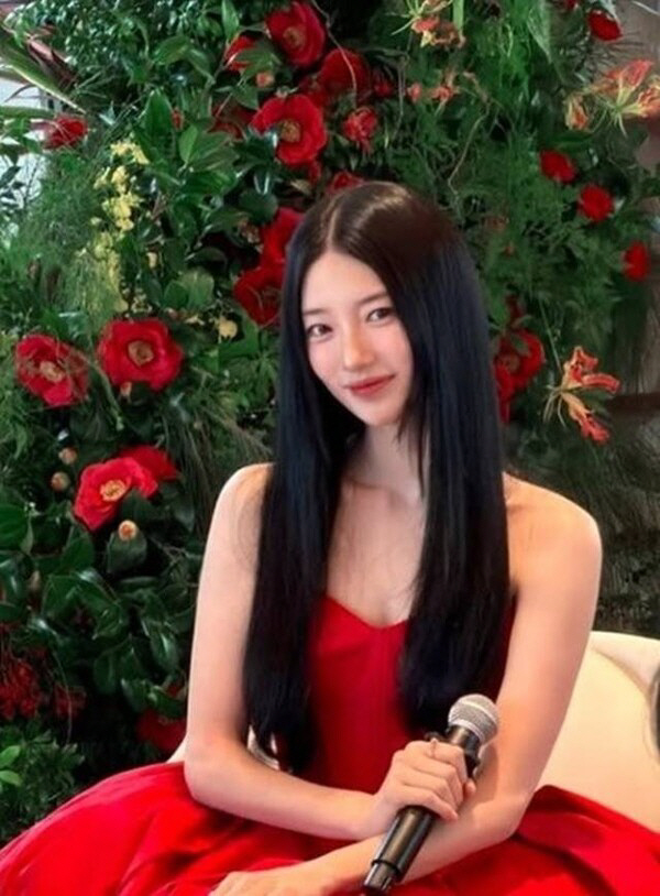 Bae Suzy Looks Even Slimmer..."Bone-Thin" Arms and a Face That Seems to Vanish, Showing Off a Half-Size Visual