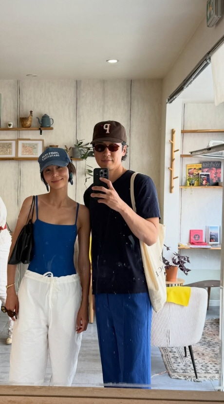 김나영♥마이큐, 어찌나 달달한지..“거울만 보이면 커플샷”