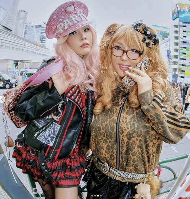 Pungja Loses 33kg and Looks Completely Different... Bold Gyaru Transformation with Han Hye-jin