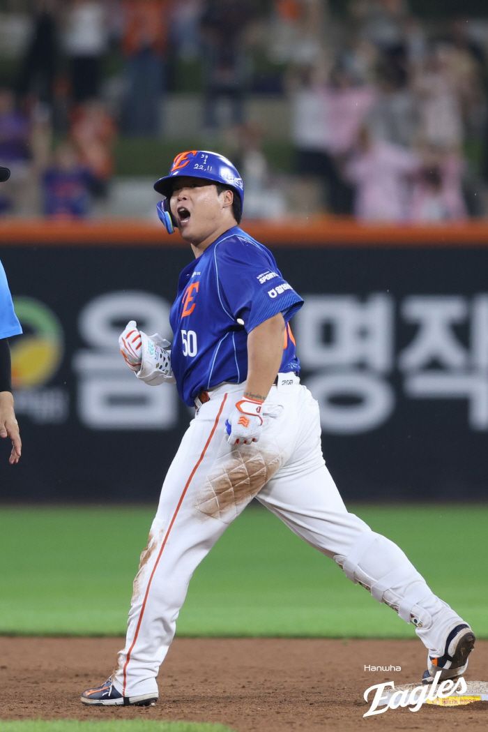 '악! 안돼!'…강백호, 적시타 때린 후 옆구리 통증 교체→"현재 아이싱중"