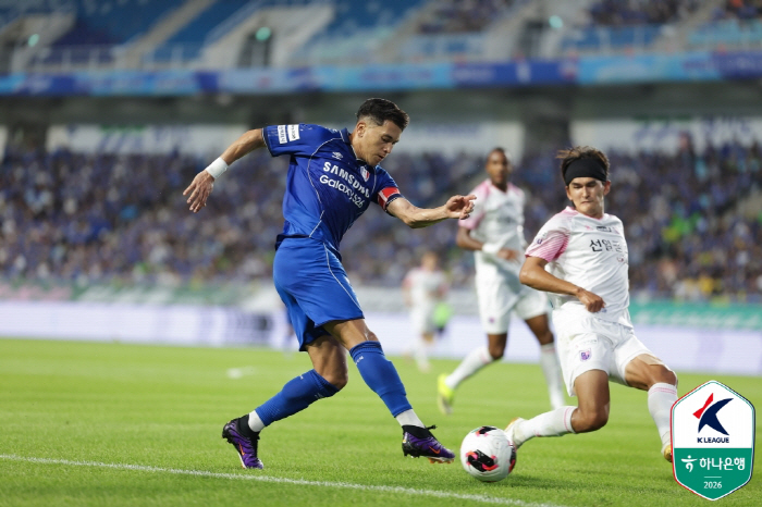 갈길 바쁜 수원, 또 다시 못이겼다! 슈팅 15개 때리고 빈손...파주와 0-0 무승부 '2위 탈환에 만족'[현장 리뷰]
