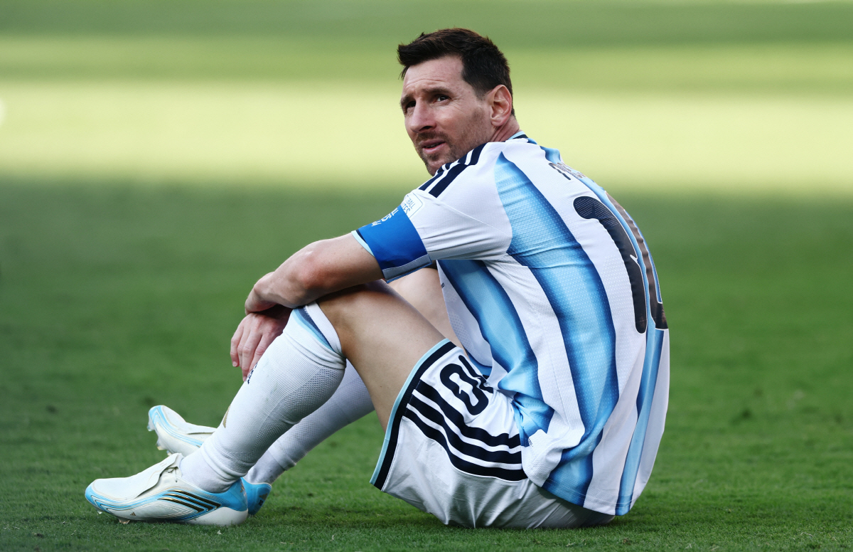 Soccer Football - FIFA World Cup 2026 - Final - Spain v Argentina - New York/New Jersey Stadium, East Rutherford, New Jersey, U.S. - July 19, 2026 Argentina's Lionel Messi looks dejected after the match REUTERS/Lee Smith