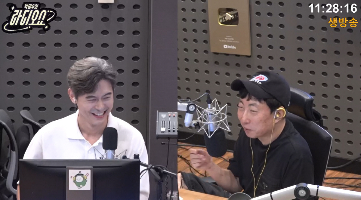 Park Myung-soo Opens Up About Depression and Insomnia, Says Visiting a Psychiatrist Is Nothing to Hide: "Think of It as a Cold in the Brain" (Radio