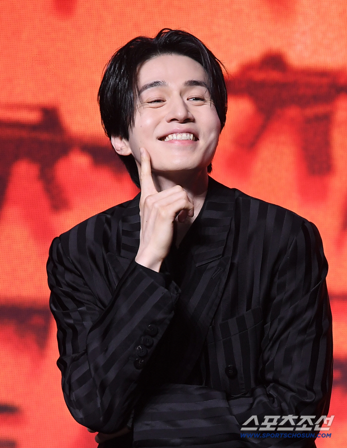 Lee Dong-wook of 'A Shop for Killers Season 2' Says, 'I Am a Gentle Man'