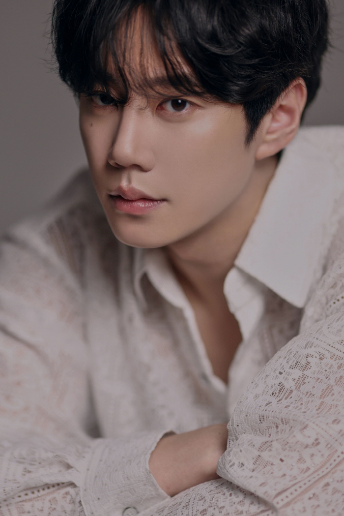 [공식]이준영, 오늘(21일) 입대…"미리 메리 크리스마스·해피 뉴 이어"