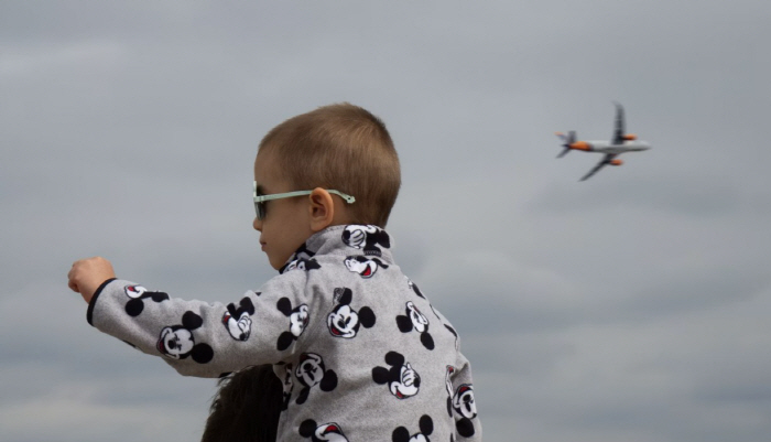 Q&amp;A on Pediatric Infectious Diseases for Overseas Travel Do not give anti-diarrheal drugs or antibiotics casually use mosquito repellents with care