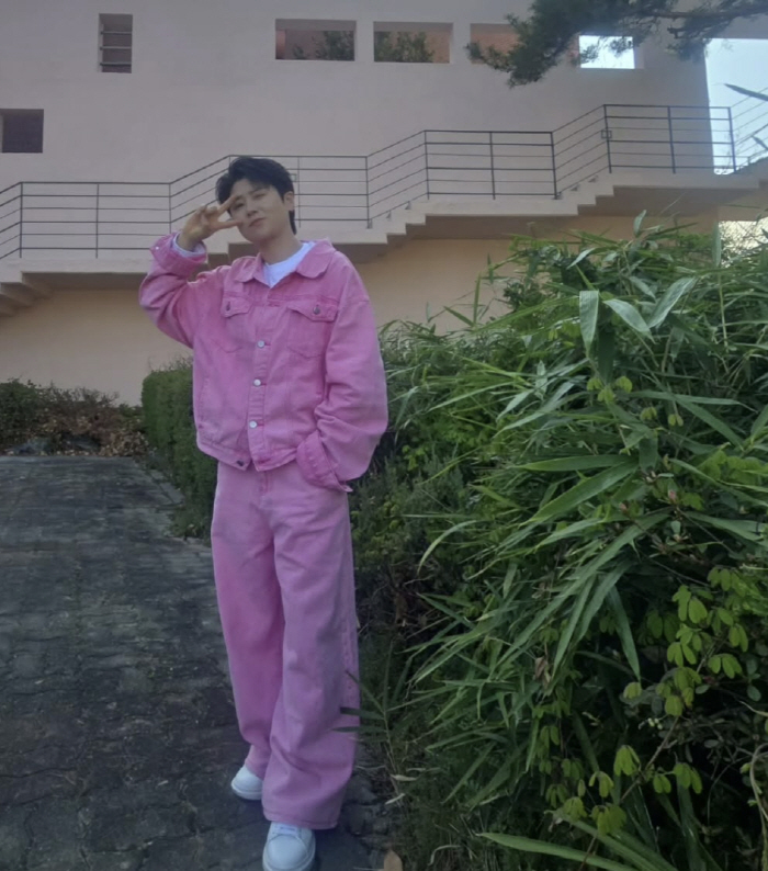 Blue Dragon Ranking Ma Ijin Takes First Place, Beating Bin Yeseo in Fandom Showdown