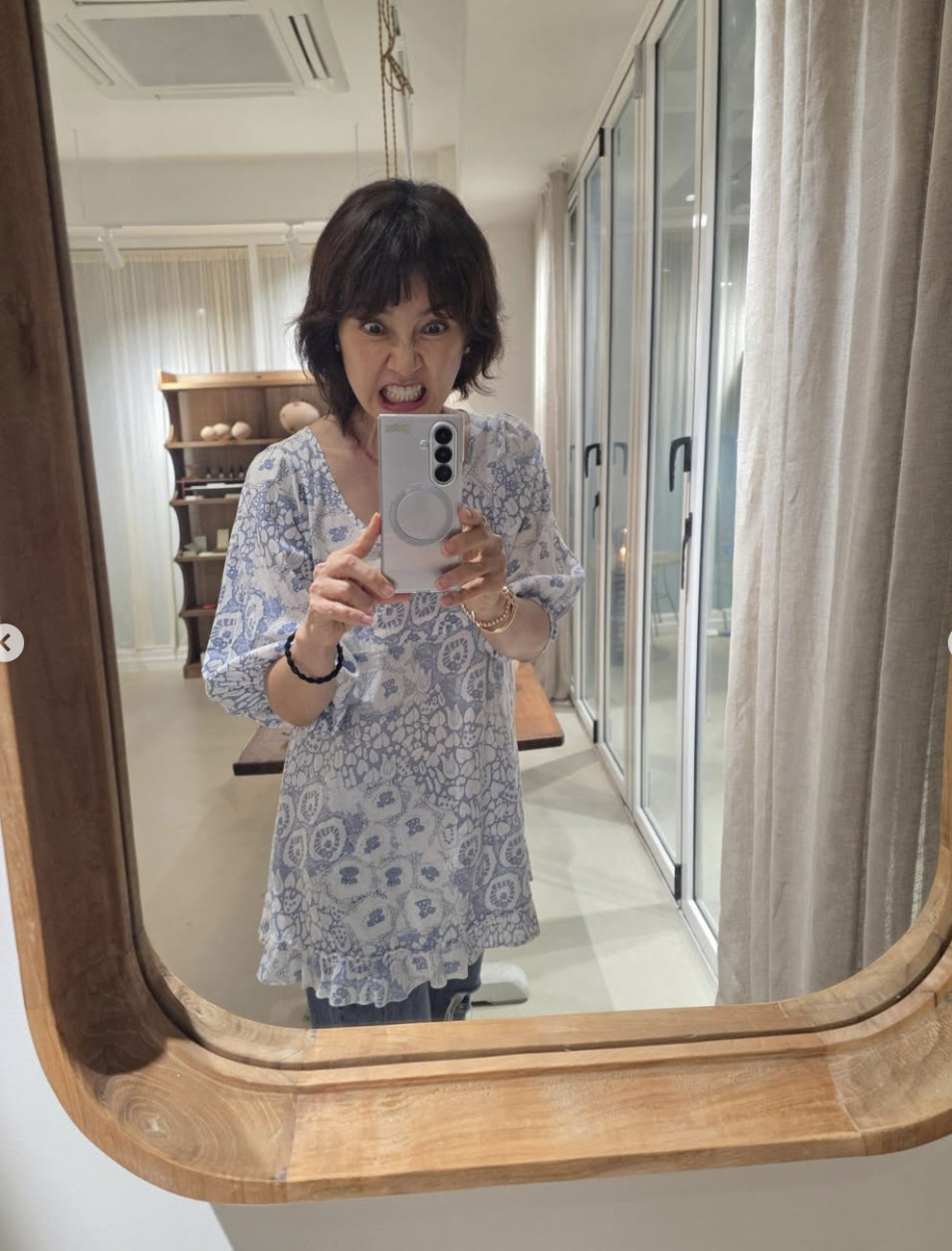 신애라, 확 달라진 스타일…♥차인표 한마디에 울컥 "이거 칭찬 아니죠?"