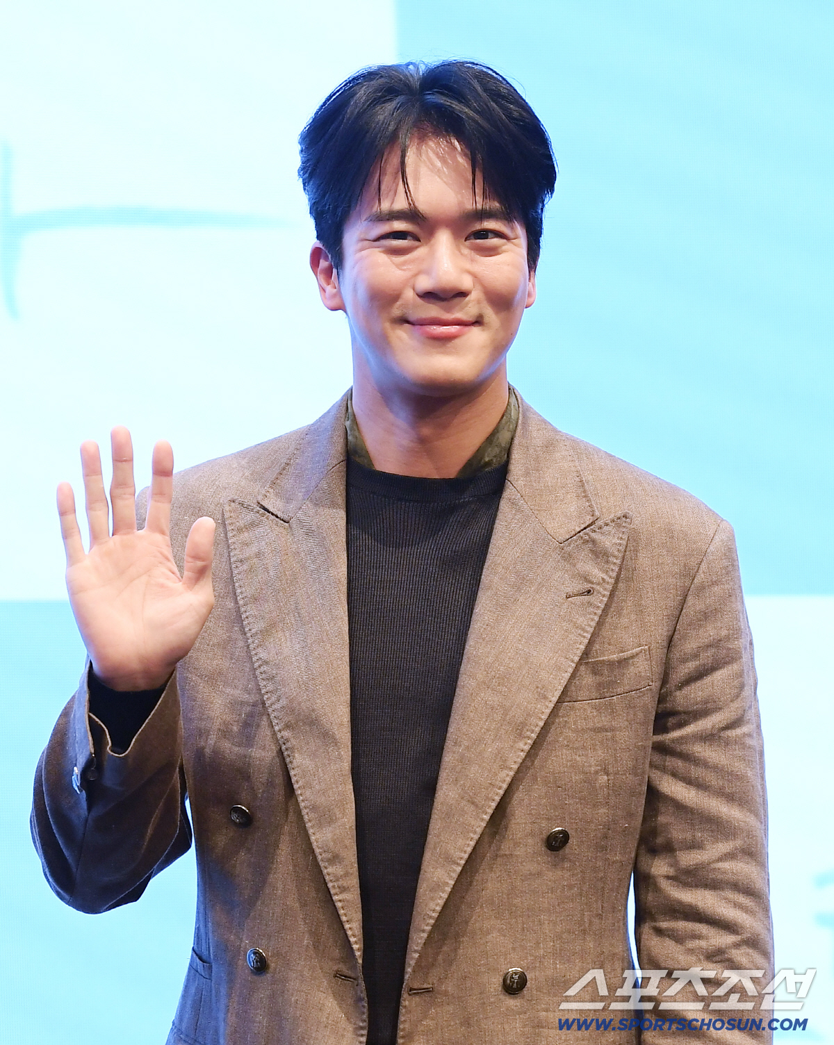 KBS2 주말드라마 '사랑이 온다' 제작발표회가 22일 오후 서울 신도림동 더세인트에서 열렸다. 배우 하석진이 포즈 취하고 있다. 정재근 기자 cjg@sportschosun.com/2026.7.22/